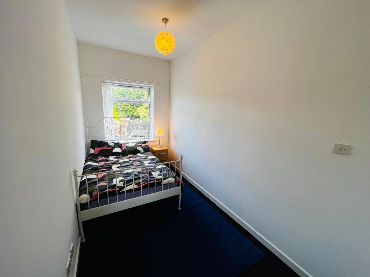 Liberty Inn Room With Sharing Toilet And Kitchen Liverpool Eksteriør billede